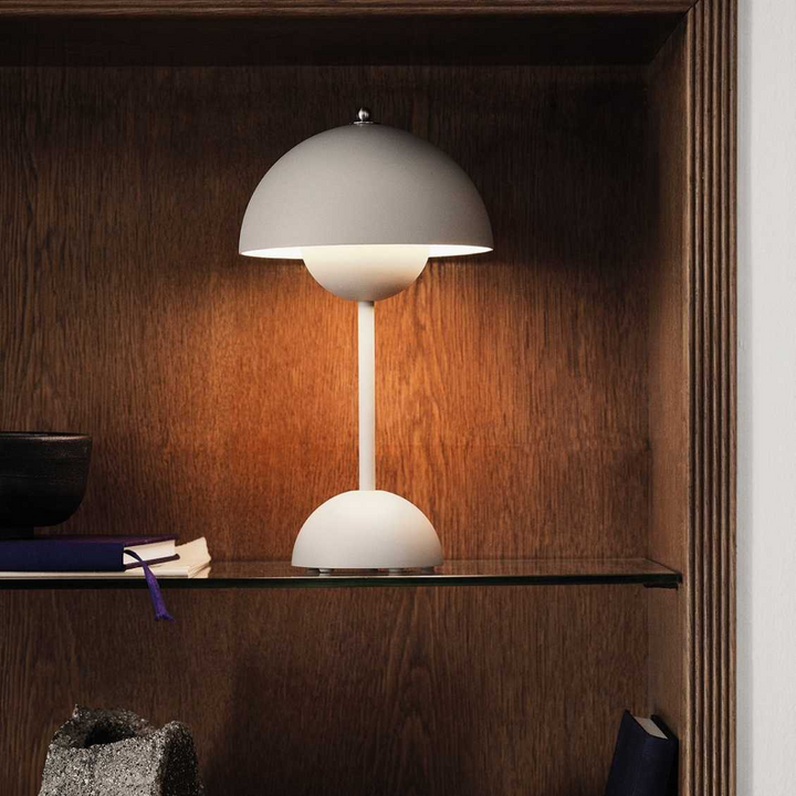 BowLift | LED Table Lamp Ambient Lighting Modern Interior