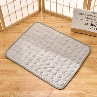 Azura | Cooling mat for pets with non-toxic self-cooling gel