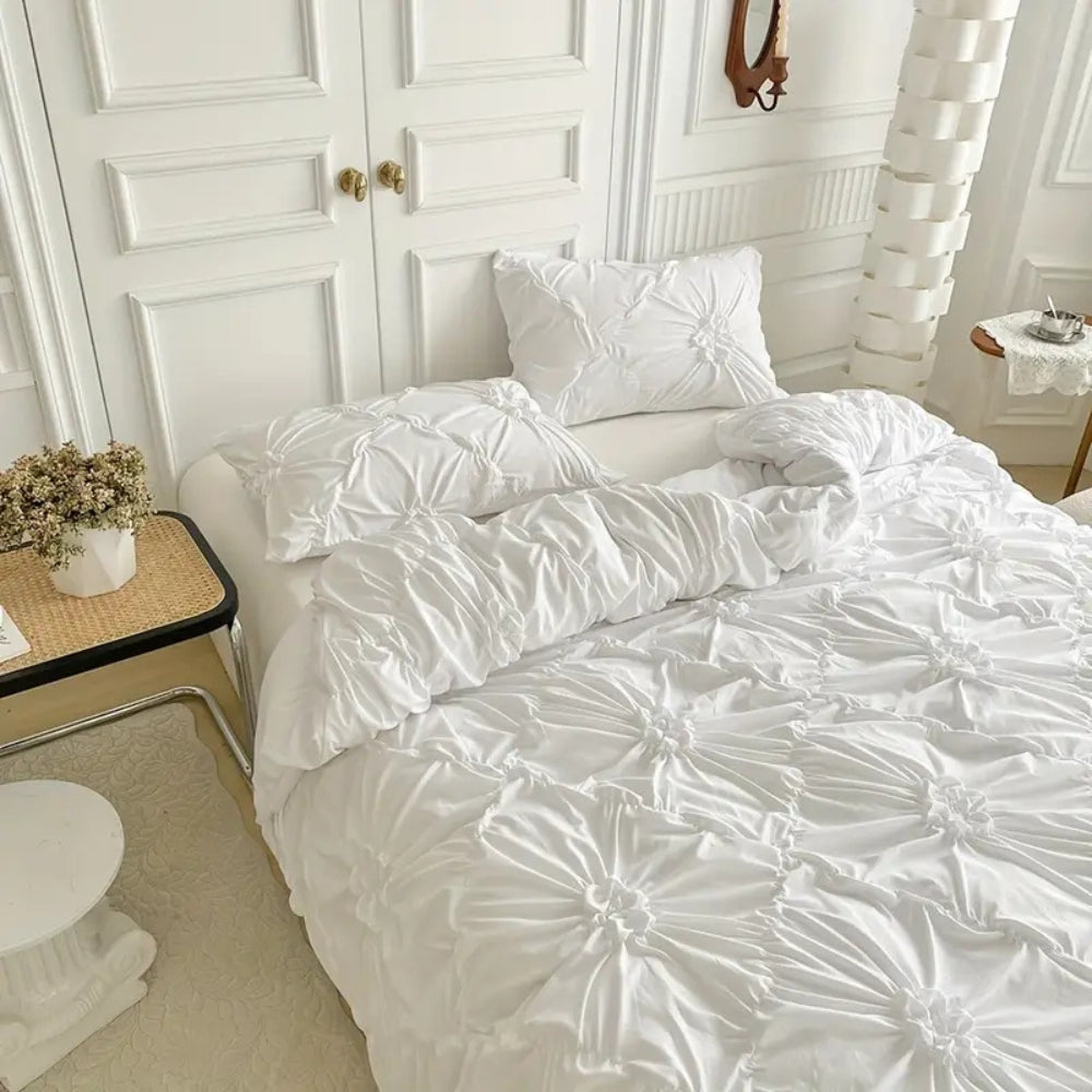 BowLift | Duvet Cover Set Pinch Pleat Floral Design