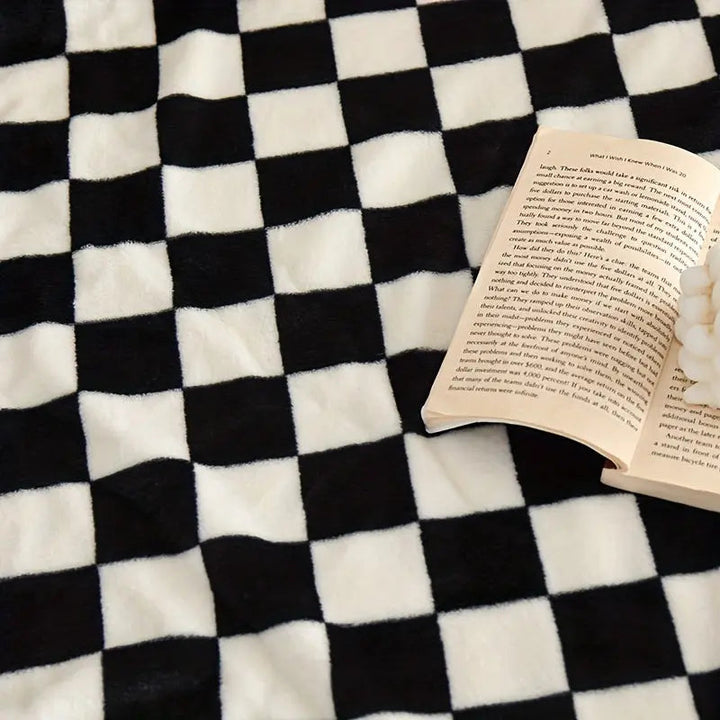 Azura | Classic Check Blanket – Soft and Warm Blanket for Sofa and Bedroom
