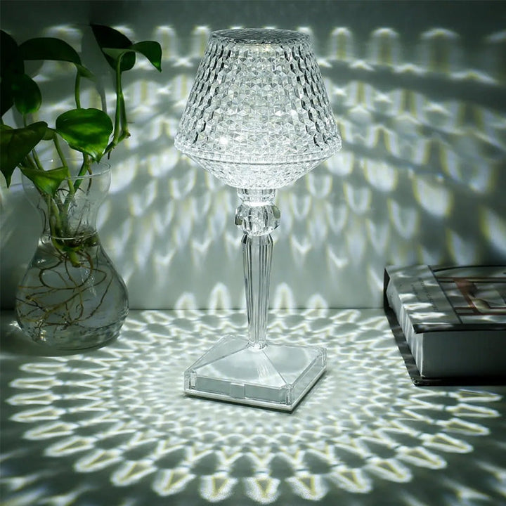 BowLift | Crystal table lamp