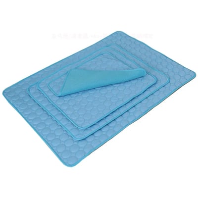 Azura | Cooling mat for pets with non-toxic self-cooling gel