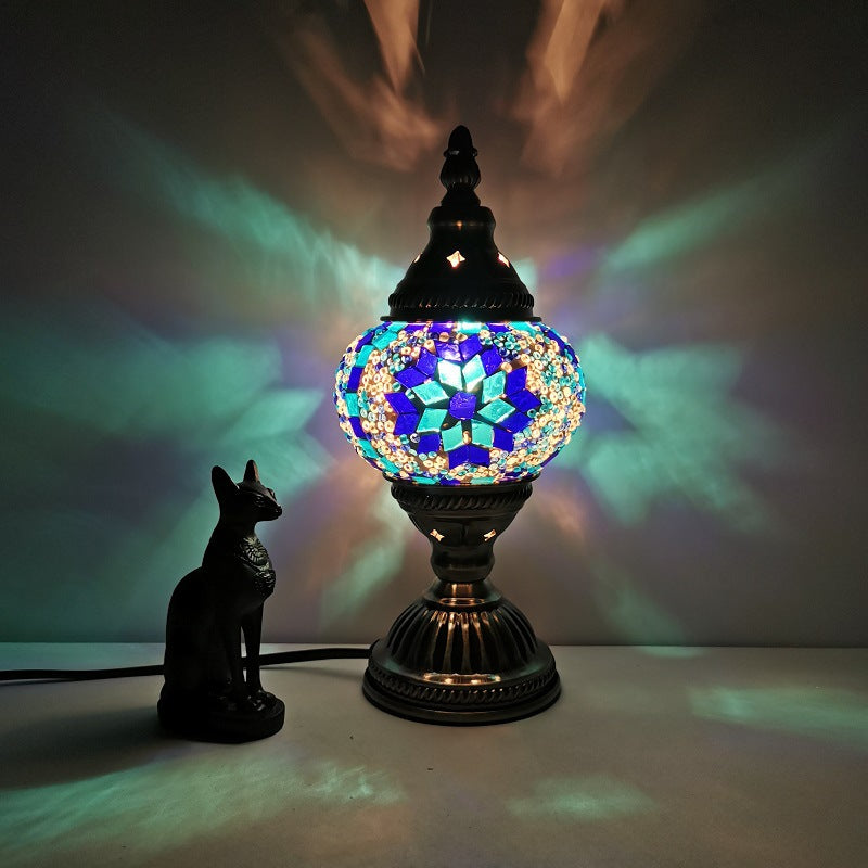 BowLift | Traditional Tiffany Oval Glass Iron 1-Light Table Lamp for the Living Room