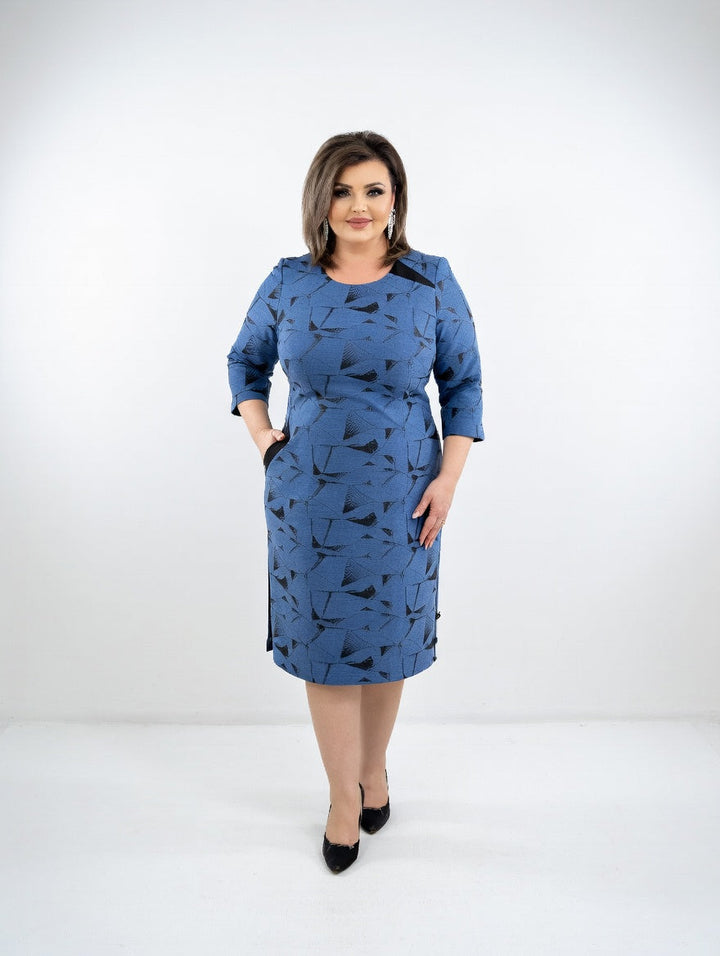 Structured Midi Dress with Graphic Pattern — Timeless Elegance and Comfort