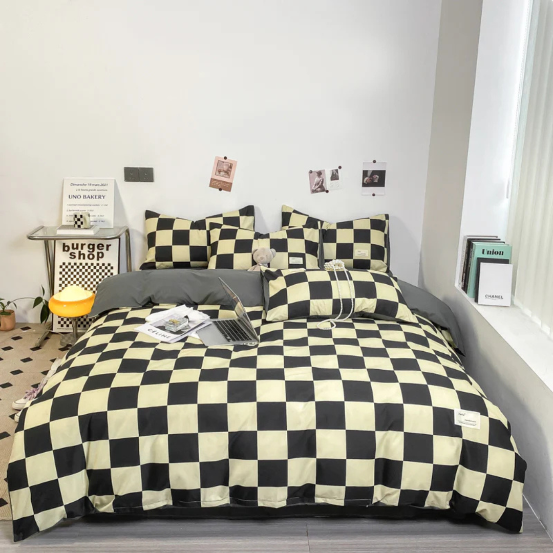 BowLift | Luxury Duvet Cover with Checkered Pattern