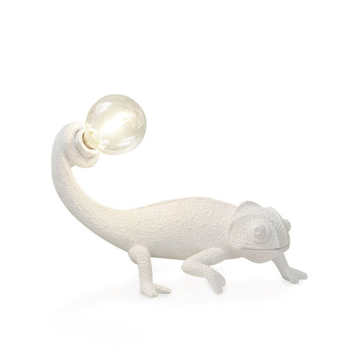 BowLift | CamouGlow – Resin Table Lamp with Charming Chameleon Detail