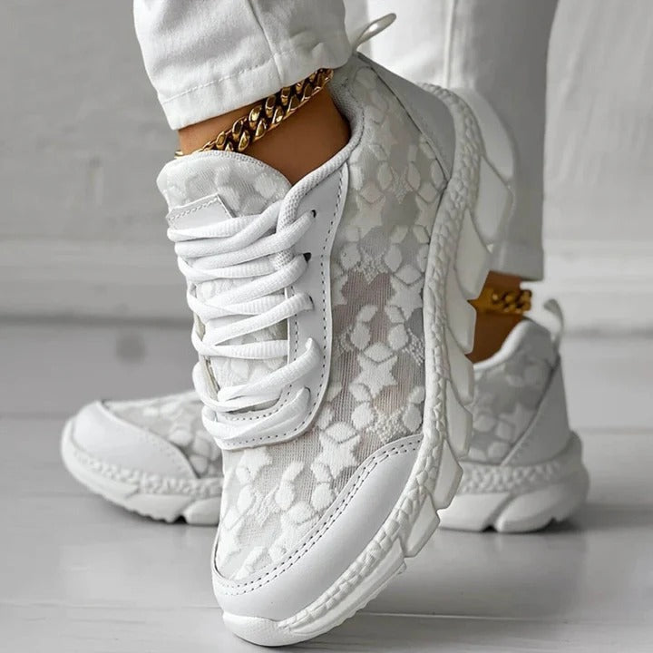CHARLOTTE – EFFORTLESS BLOOM SNEAKERS