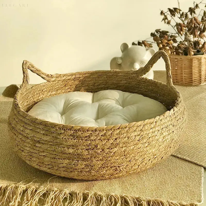 Azura | Cozypets – Super soft and comfortable cat bed