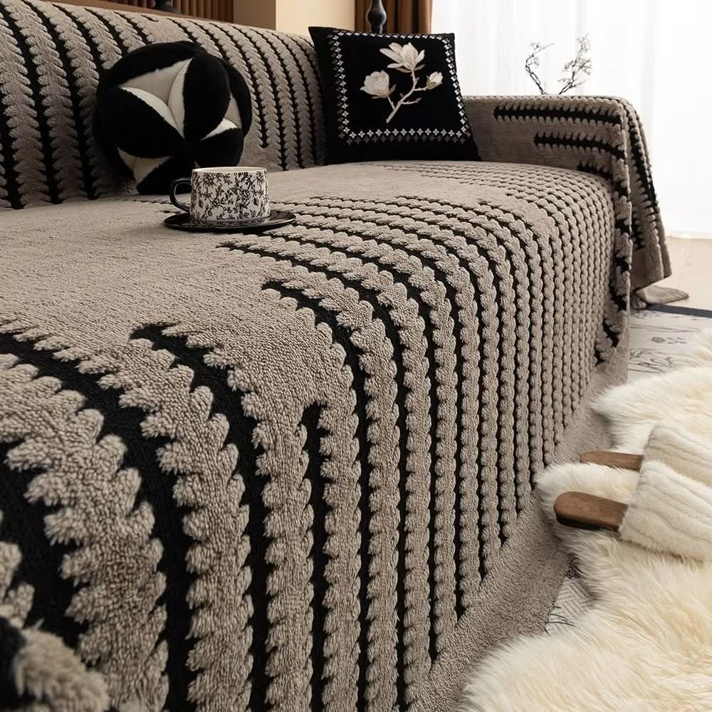 BowLift | Plush Sofa Cover with Non-Slip Back