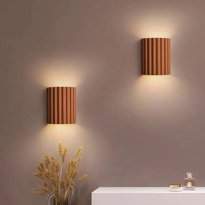 BowLift | WarmthAura – Wall lamp made of synthetic resin