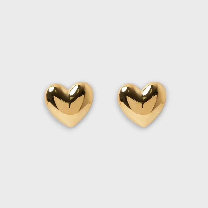Harpy – Heart-Shaped Earrings