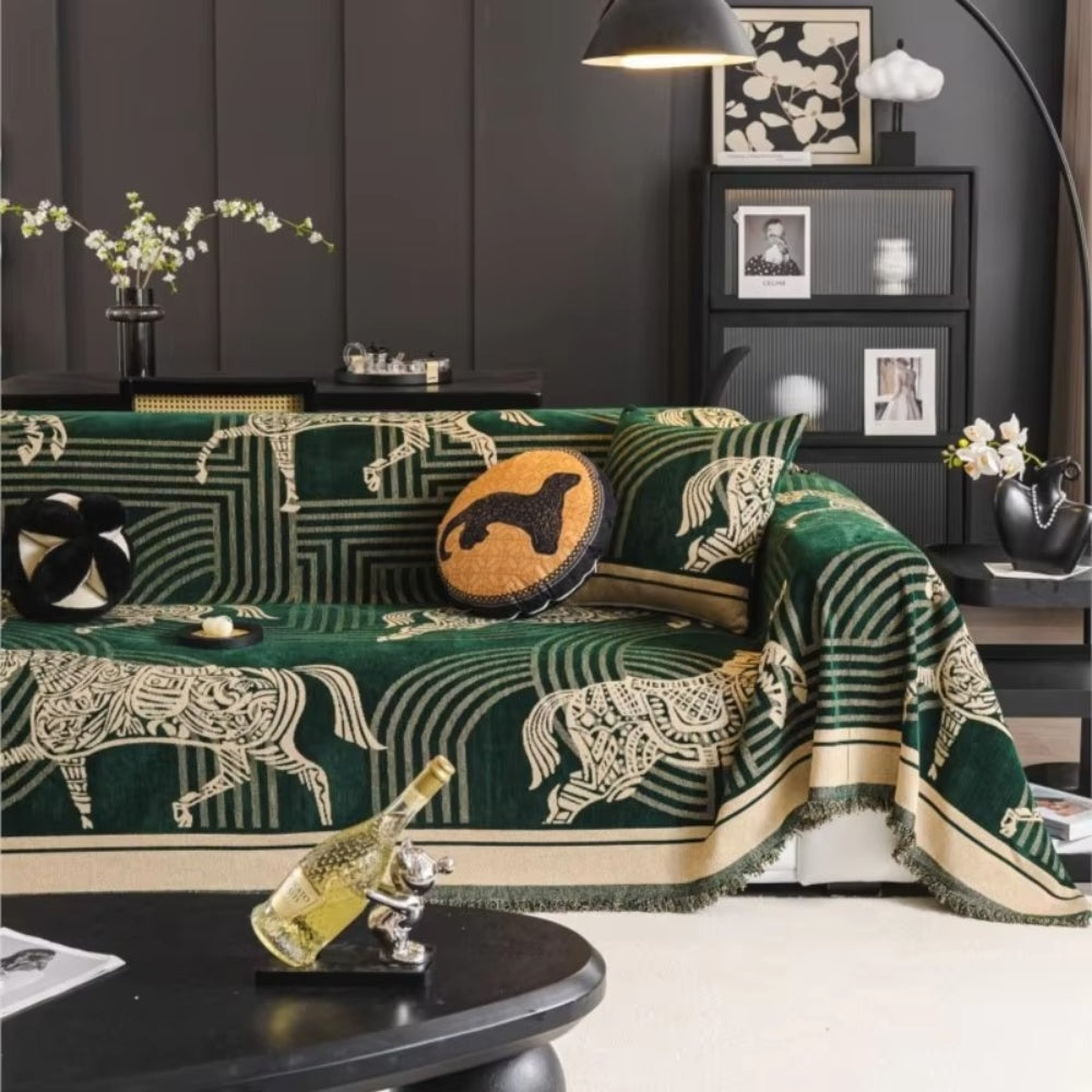 BowLift | Gallora Horse All-Season Sofa Covera