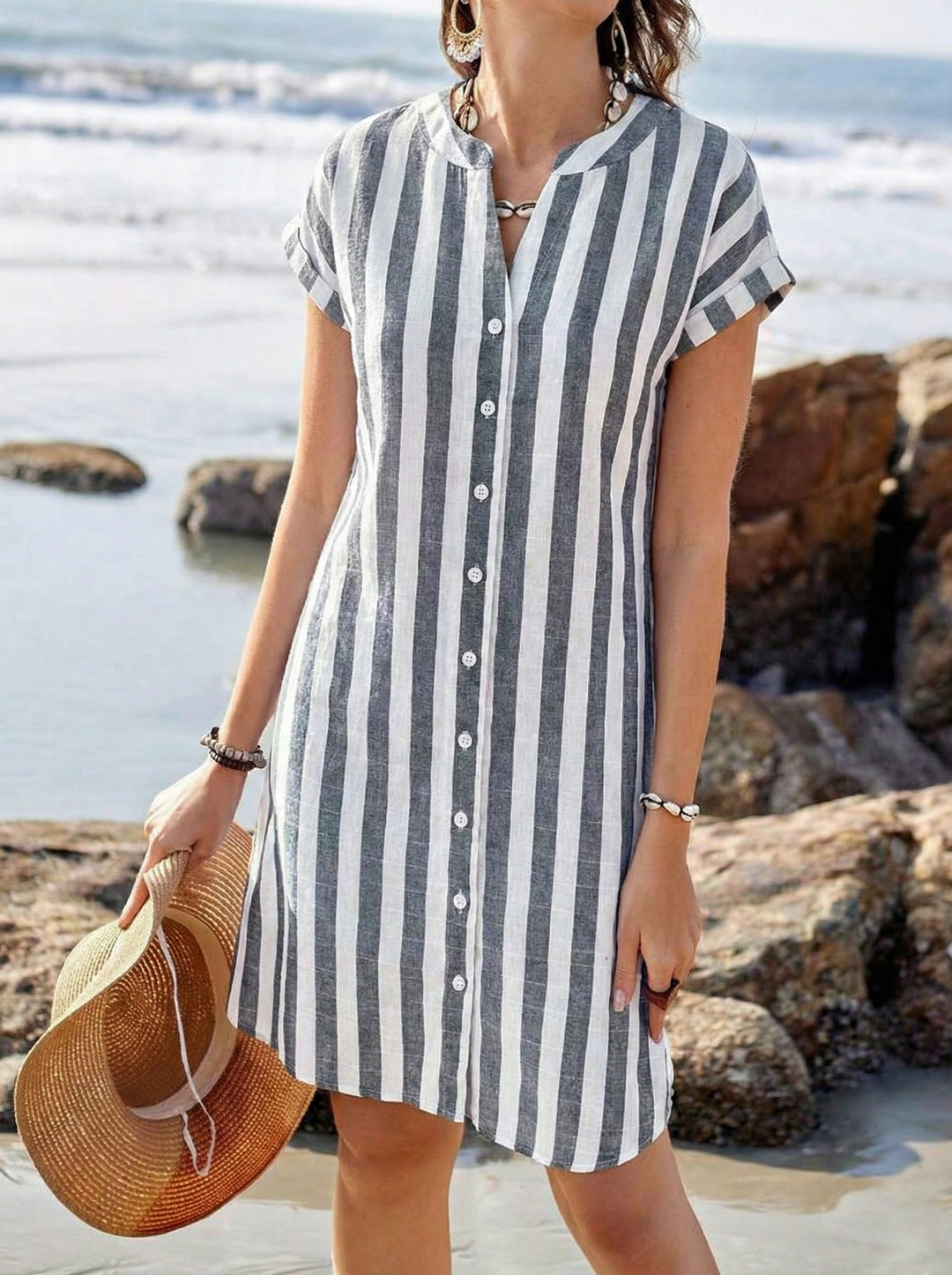 PAMELA | ELEGANT STRIPED DRESS