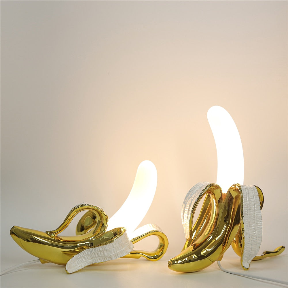 BowLift | GoldenBanana - Elegant Art Deco Table Lamp