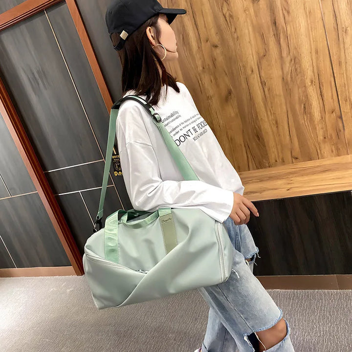 Azura | Sports bag - Stylish multifunctional sports bag for any occasion