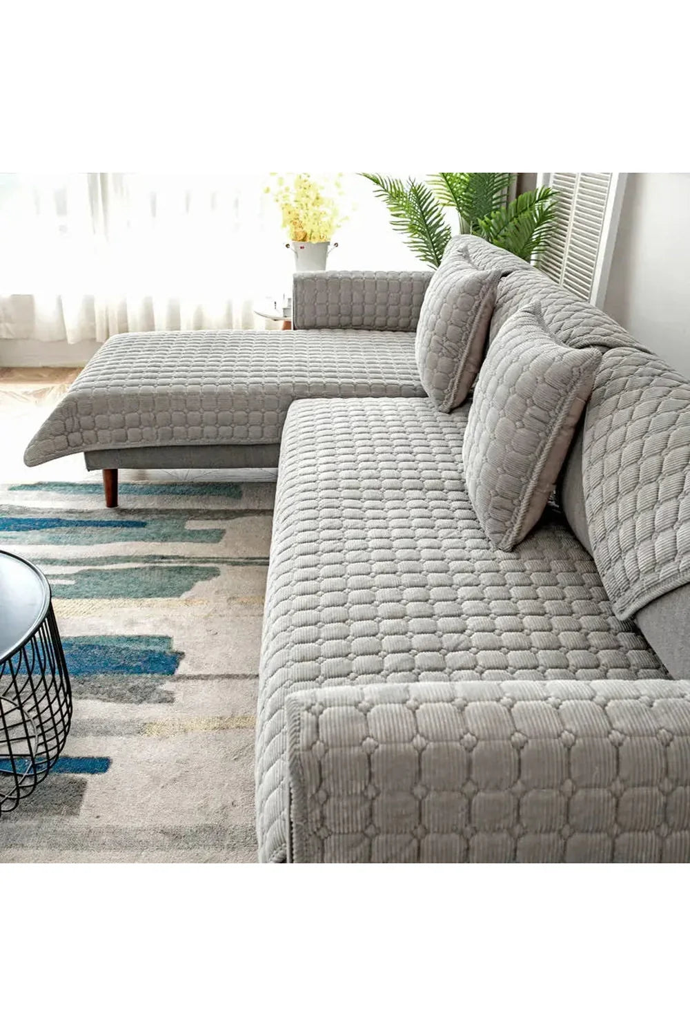 European sofa cover | Bowlift