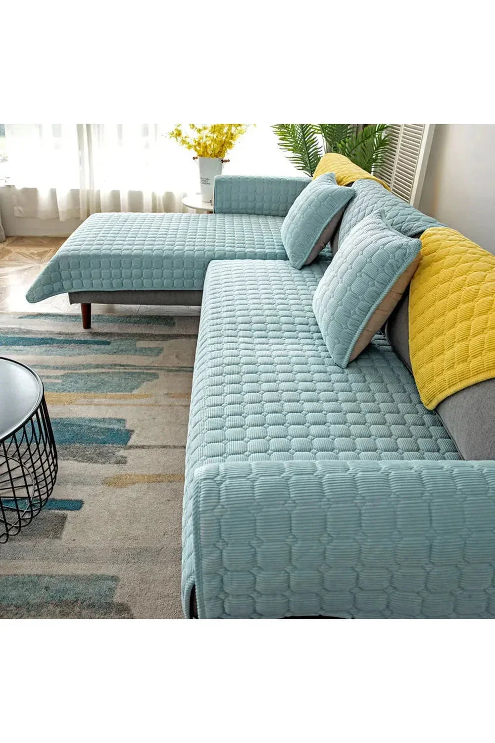 European sofa cover | Bowlift