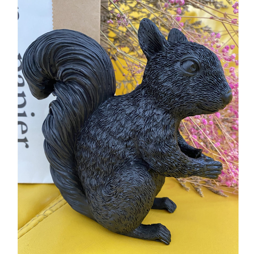 BowLift | SquirrelBright Nordic Squirrel Table Lamp | Designer Decor | LED Mood Light | Perfect for Home
