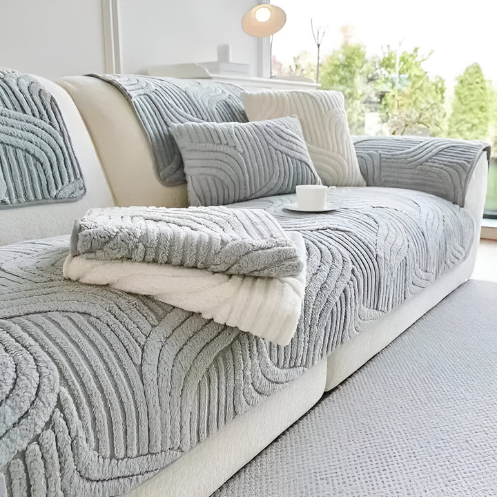 BowLift | CushShield | Non-slip velvet sofa cover for 2-4 seater