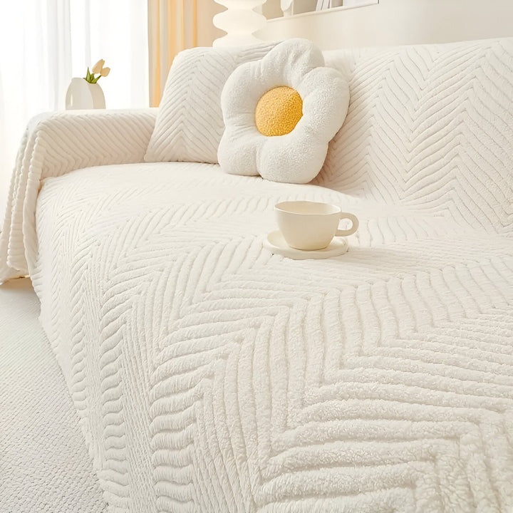 BowLift | LuxuraWrap | Non-slip sofa cover for pets