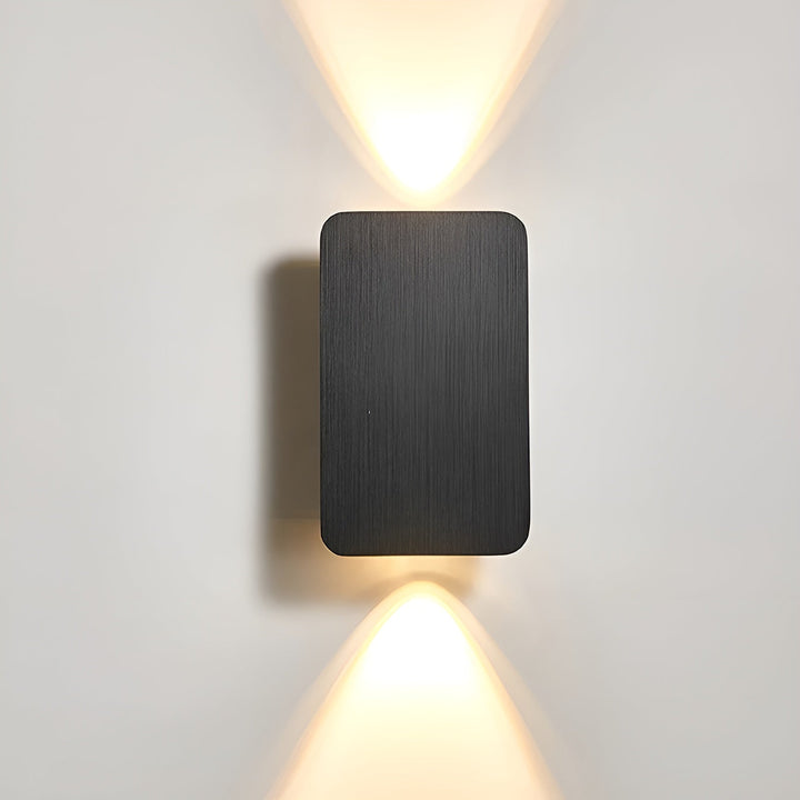 BowLift | Elegant LED wall lamp in minimalist design for your home