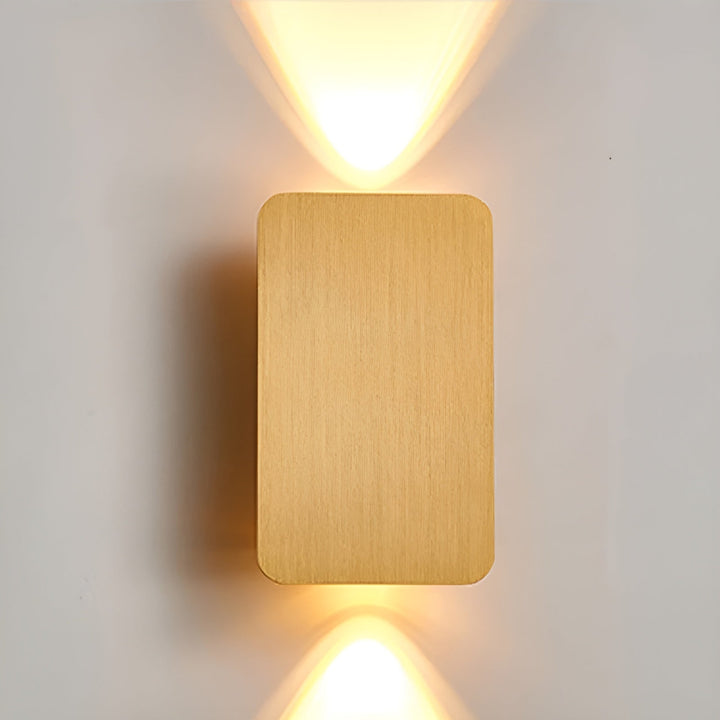 BowLift | Elegant LED wall lamp in minimalist design for your home