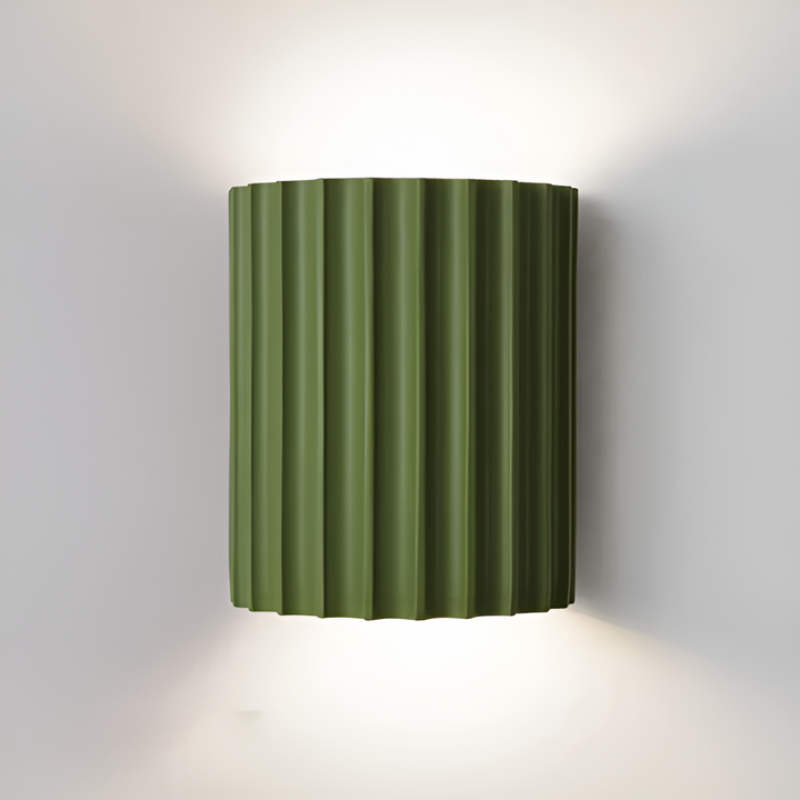 BowLift | Striped LED wall light made of resin for a modern Nordic atmosphere