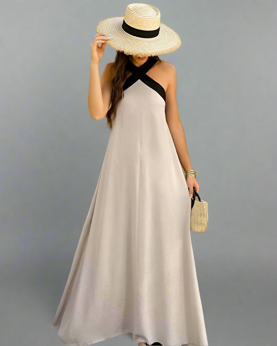 Brunhilde | Elegant Dress with Backless Cut and Modern Halter Neck