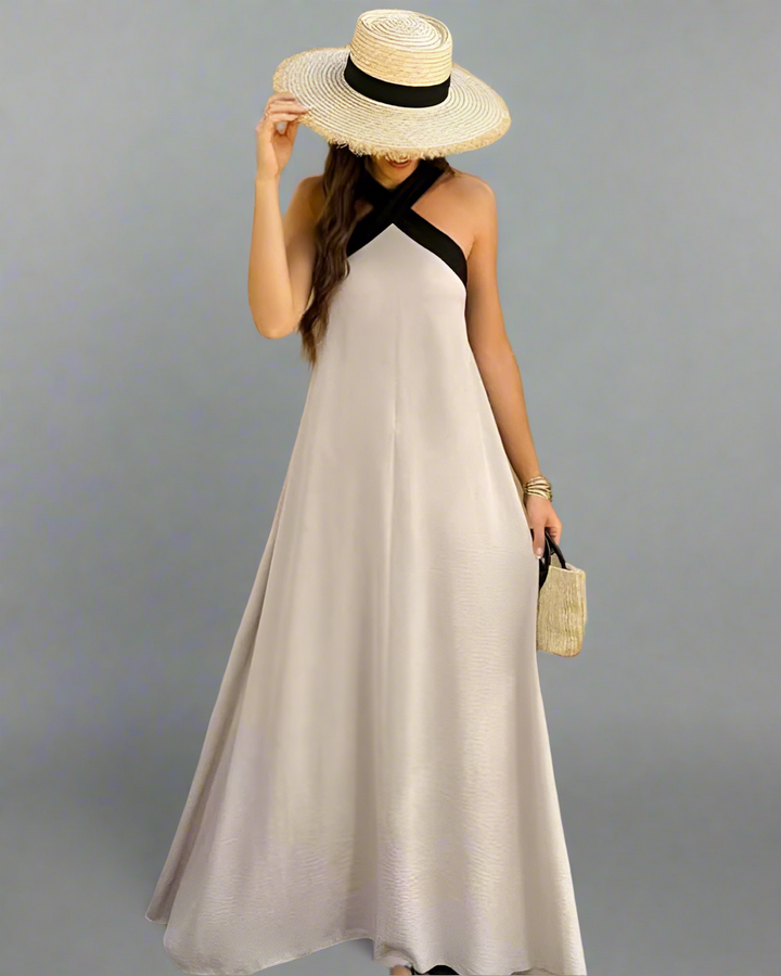 Brunhilde | Elegant Dress with Backless Cut and Modern Halter Neck