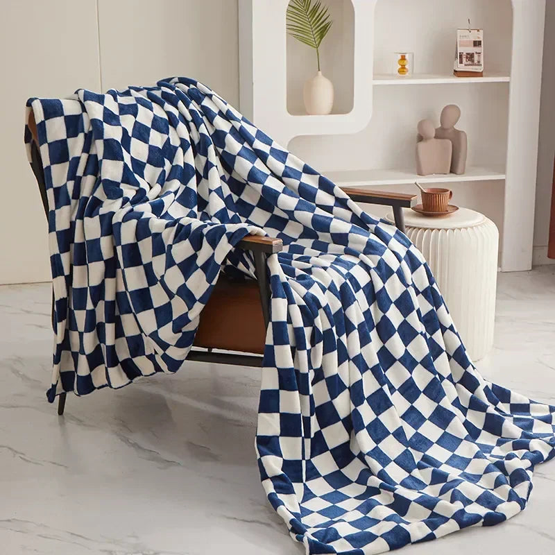 Azura | Trendy Chessboard Blanket