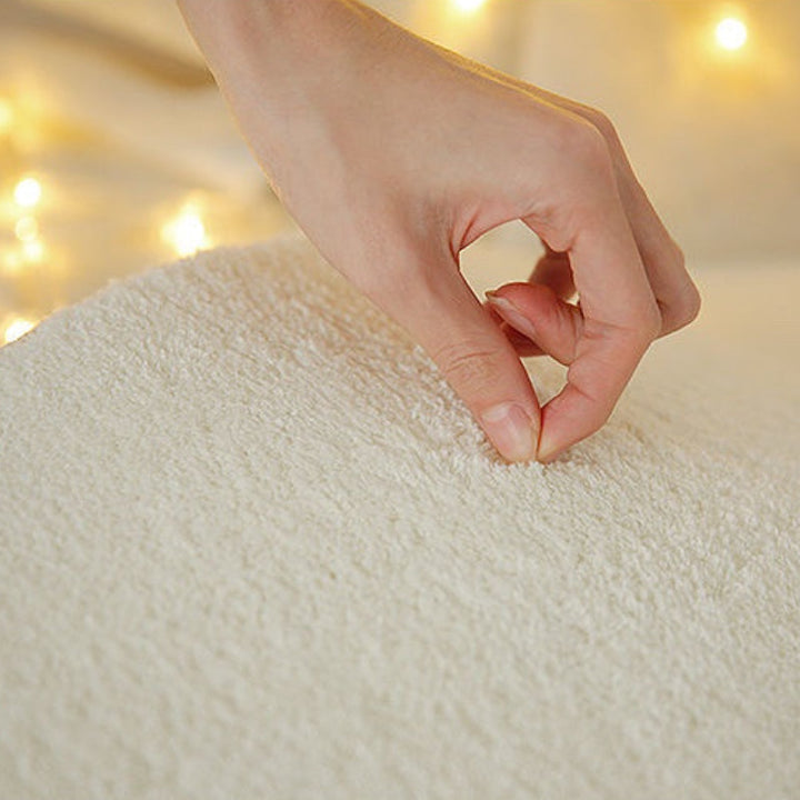 BowLift | Irregular round rug home decoration