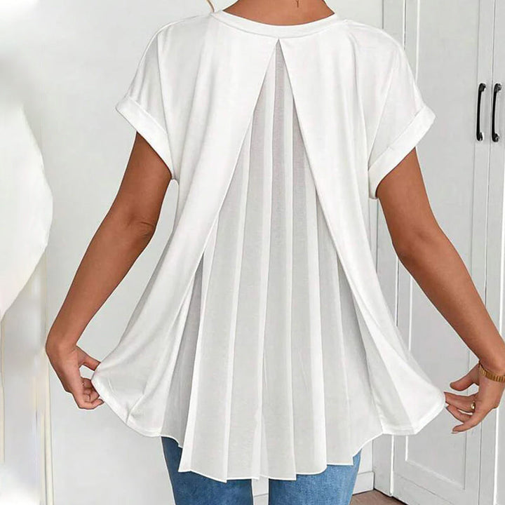 TRUDE CLASSIC SHORT-SLEEVED BLOUSE