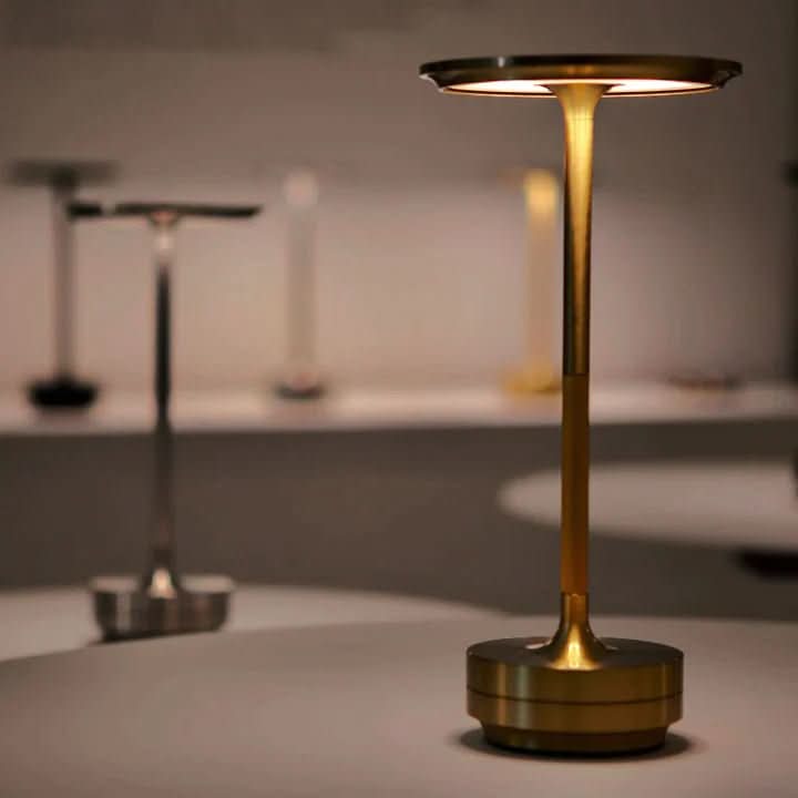 BowLift | LED table lamp with dimmable mood light