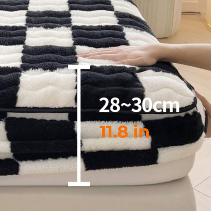 BowLift | Milk Velvet Checked Bed Linen Fitted Sheet Mattress Cover