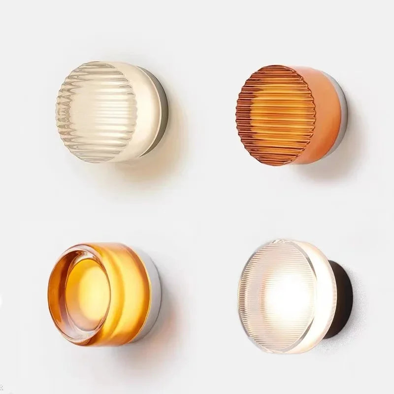 BowLift | Modern round wall lamp