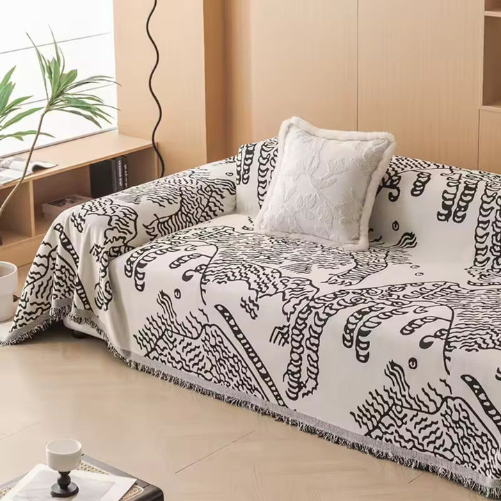BowLift | Nature Sketch Pattern Sofa Cover