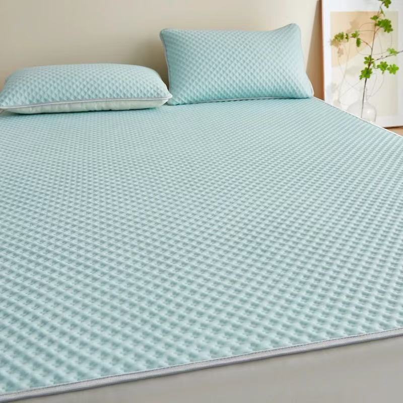 Unisex nan cooling mattress topper with breathable pressure relief and non-slip bottom Azura
