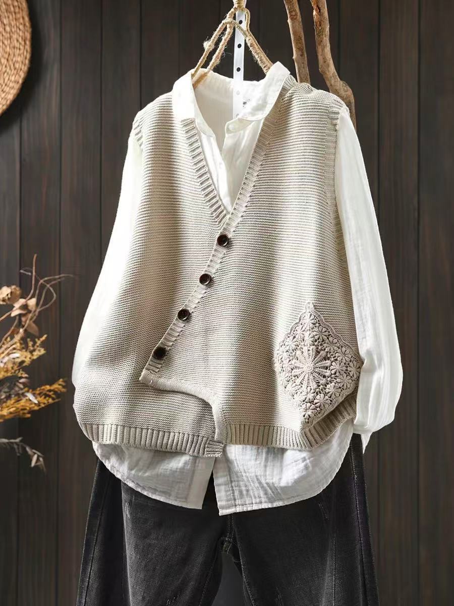 SUSAN – ASYMMETRICAL BUTTON KNIT VEST