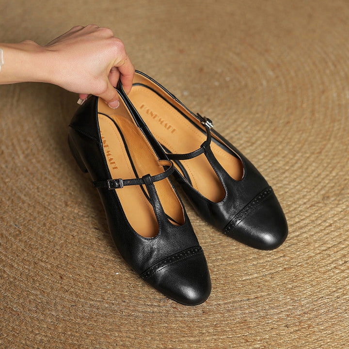 Reiten - Elegant T-Strap Leather Flats