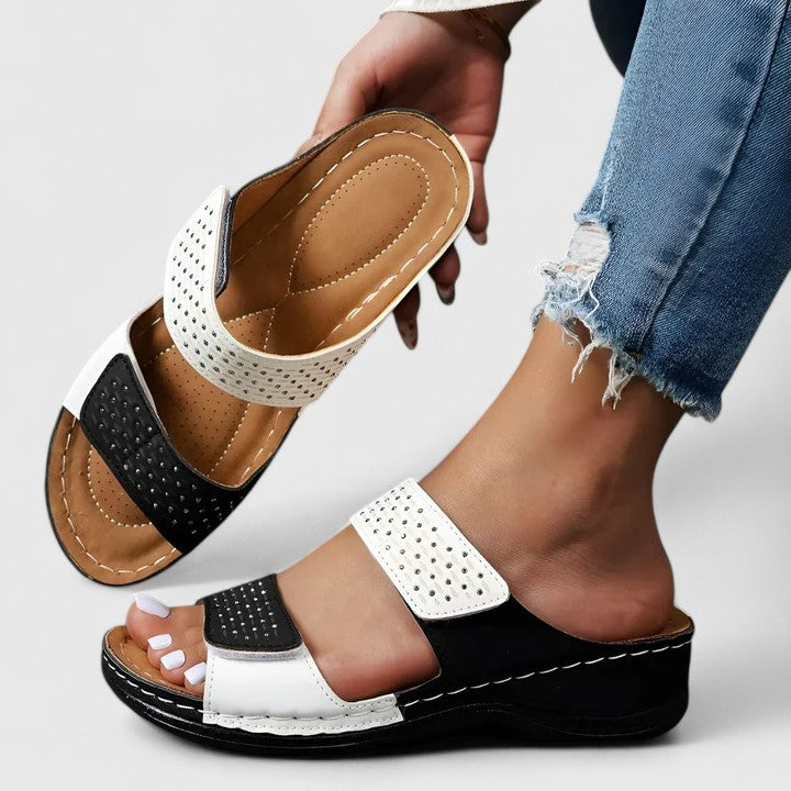 HANNAH – COMFORT STRAP SANDALS