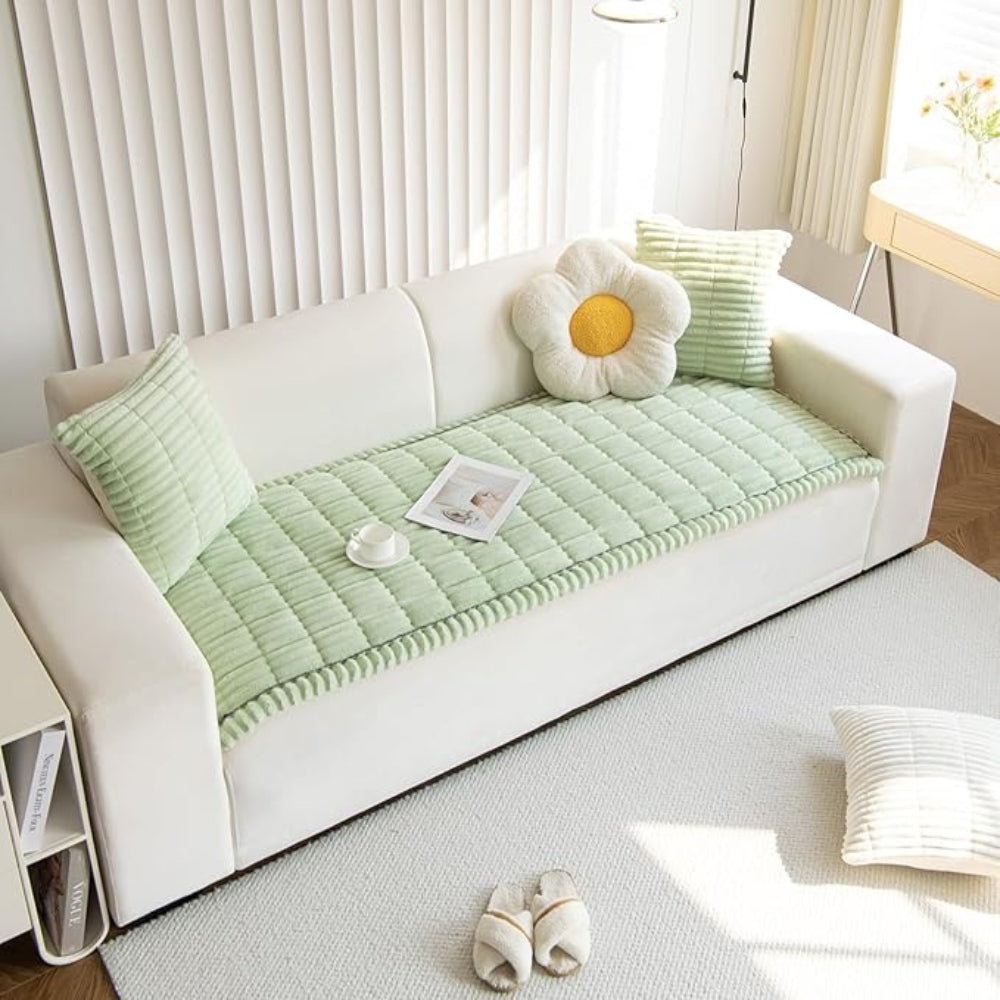BowLift | Plush Pleated Edges Sofa Cover