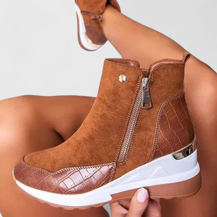 BROOKE – STYLISH ZIP-UP WEDGE BOOTS