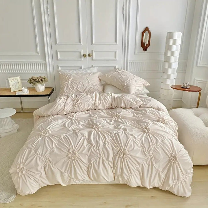 BowLift | Elegant Ruffle Duvet Cover Set with Floral Pattern