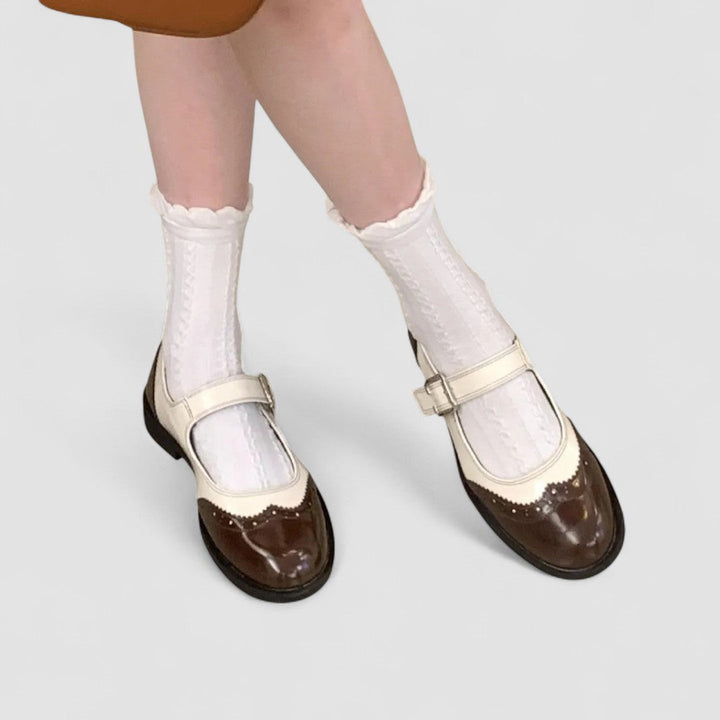 CAITLYN – CLASSIC MARY JANE FLATS