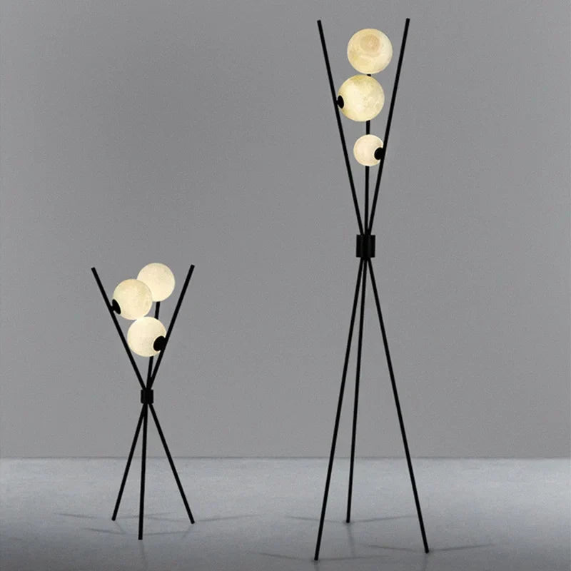BowLift | LunaGlow 3D Moon Floor Lamp modern design with tripod LED!