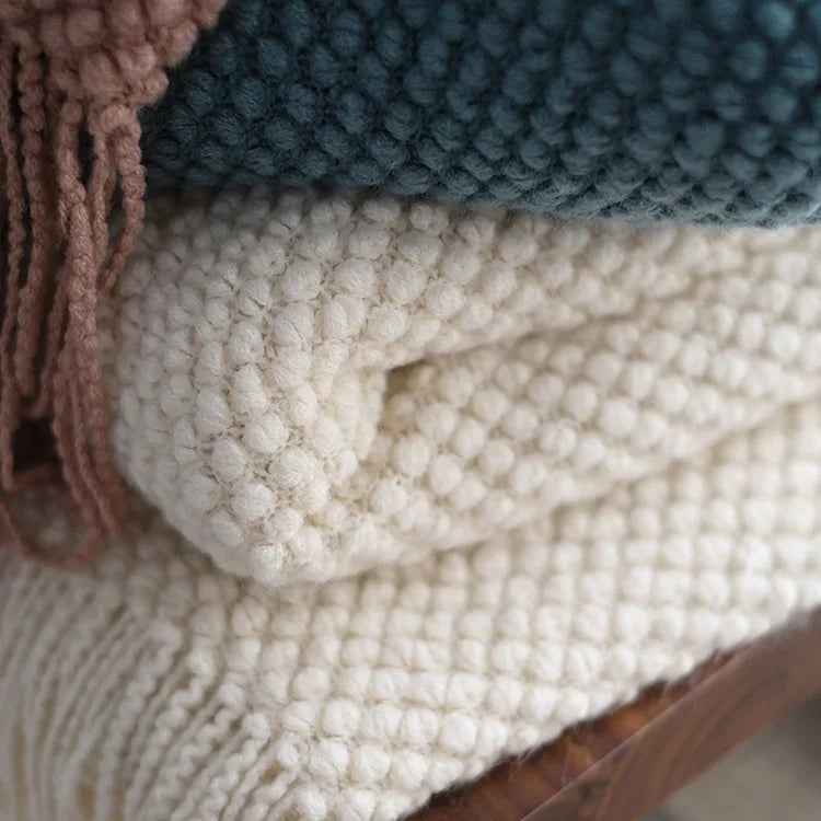 Azura | CREAM WHITE BLANKET