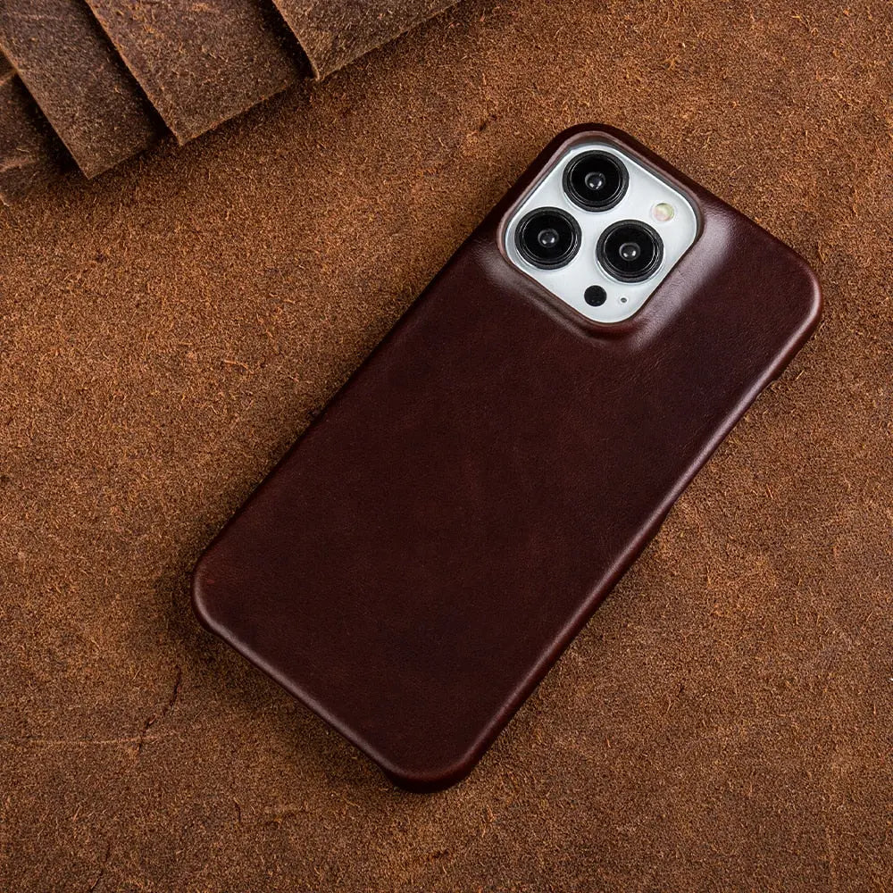 Azura | RoyalLeather: Luxurious, handmade case made of genuine cowhide leather for the iPhone