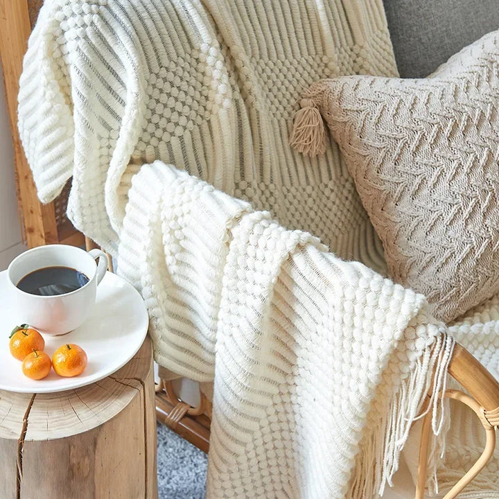 Azura | Nordic Style Dick Knitted Blanket