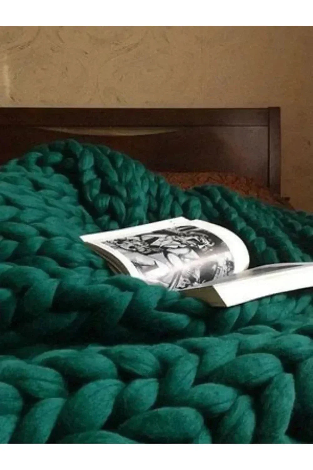 Azura | Cozy Knit Chunky Blanket