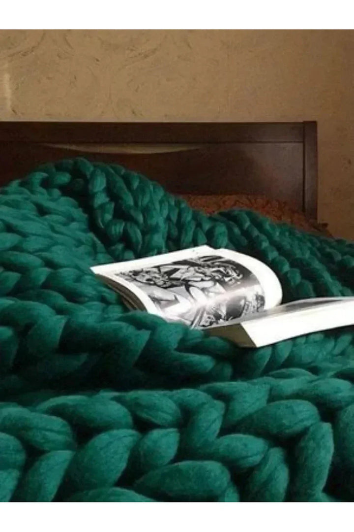 Azura | Cozy Knit Chunky Blanket